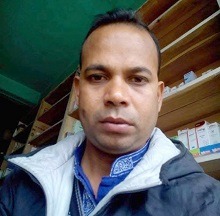 মহাদেবপুরে মাদক ব্যবসায়ী আটক