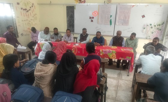 সাতক্ষীরা হাইস্কুলে অভিভাবক সমাবেশ