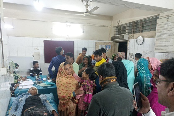 গাংনীতে মোটরসাইকেল দুর্ঘটনায় স্কুলছাত্রের মৃত্যু