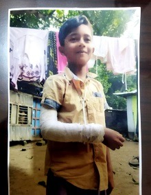 ইন্দুরকানীতে উদ্ধারকৃত লাশের দাবিতে রাজের পরিবার