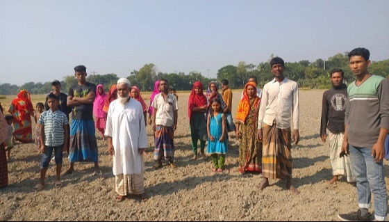 করিমগঞ্জে ভূমিস্যূদের  হামলার শিকার একটি পরিবার