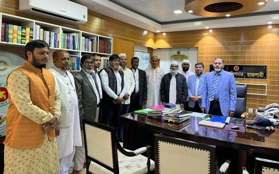 রাজশাহী কমিশনারের সাথে জামায়াত জামায়াতের সাক্ষাৎ