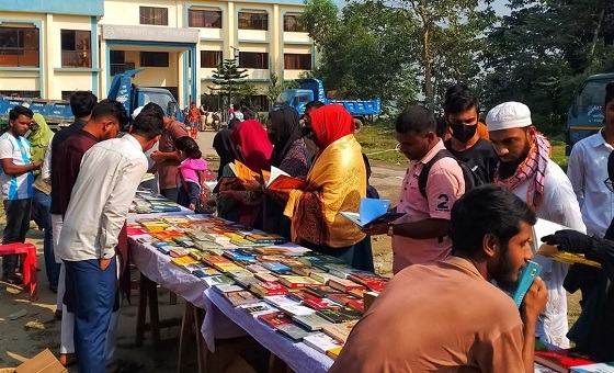 গফরগাঁও দুদিনব্যাপী ভ্রাম্যমাণ বইমেলা সম্পন্ন