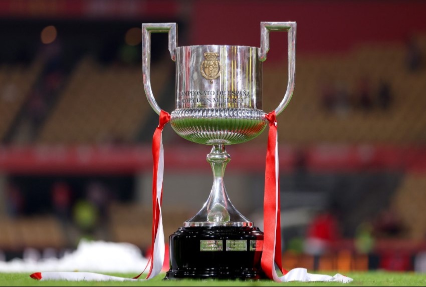 যাদের বিপক্ষ হিসেবে পেলো রিয়াল মাদ্রিদ-বার্সেলোনা