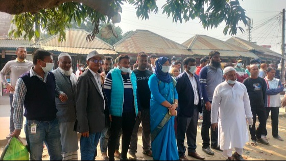 ভবেরচর বাজারে পরিষ্কার পরিচ্ছন্নতার অভিযান