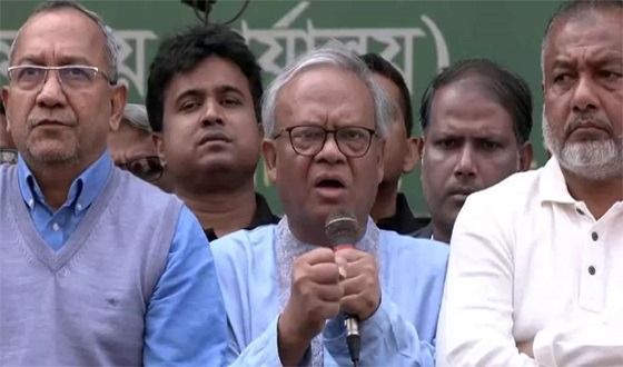 পিন্ডির থেকে স্বাধীনতা এনেছি তা দিল্লির কাছে বিকিয়ে দিব না: রিজভী