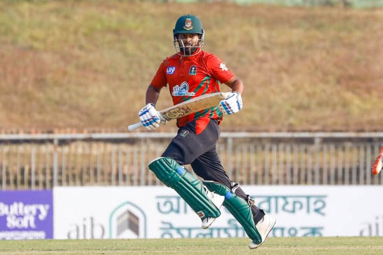 মজিদ-রাব্বির ফিফটিতে চড়ে জিতল বরিশাল