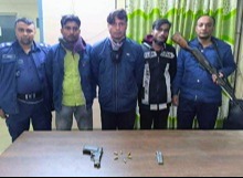 দৌলতপুরে অস্ত্র গুলি সহ তিনজনকে আটক