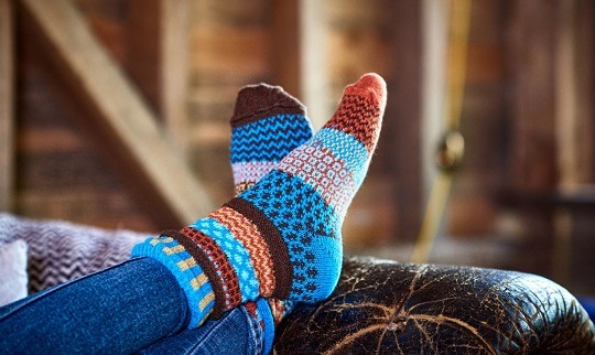 মোজা পরে ঘুমালে শরীরে যা হয়