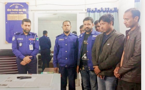 শ্যামনগরে পুলিশের লুট হওয়া অস্ত্র উদ্ধার