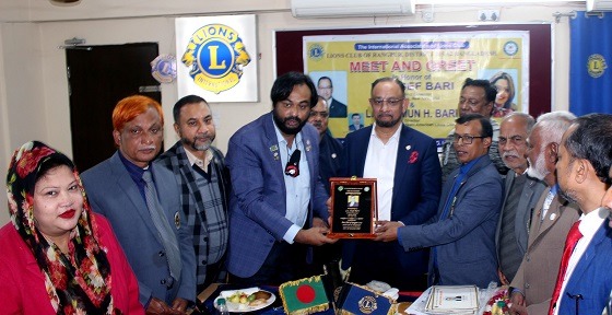 আমেরিকা প্রবাসী লায়ন আসিফ বারীকে সংবর্ধনা