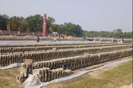কেশবপুরে অবৈধ ইটভাটায় উৎপাদন শুরু