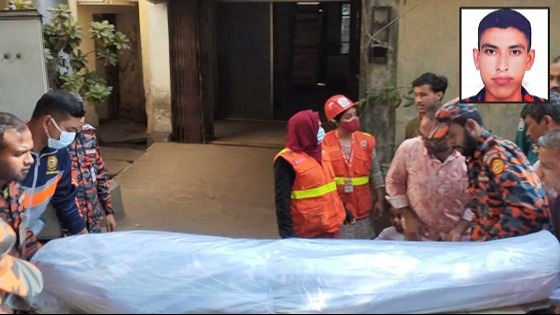 সচিবালয়ের আগুন নেভাতে গিয়ে ফায়ার সার্ভিস কর্মী নিহত