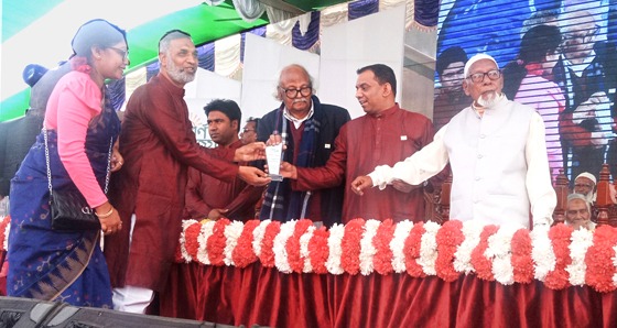 নাচোলে মুন্সি হযরত আলী উচ্চ বিদ্যালয়ে সুবর্ণ জয়ন্তী পালিত