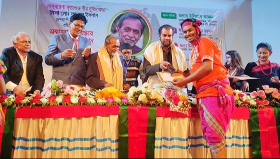 জাতীয় নৃত্য প্রতিযোগিতায় প্রথম মান্দার প্রণয় কুমার