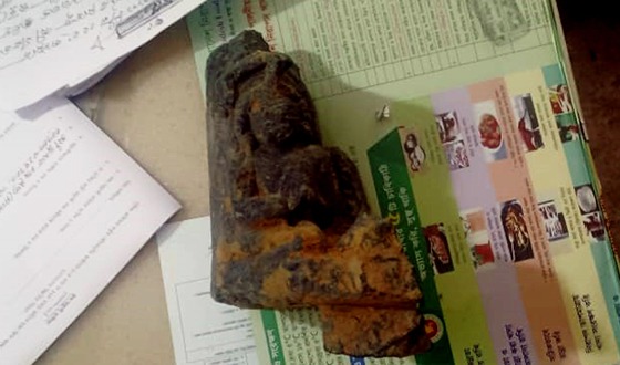 নন্দীগ্রামে কষ্টিপাথরের মূর্তি উদ্ধার