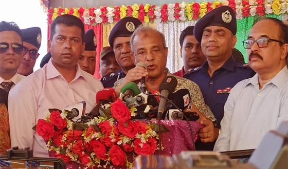 বাংলাদেশের মতো সাম্প্রদায়িক সম্প্রীতি কোথাও নেই: স্বরাষ্ট্র উপদেষ্টা