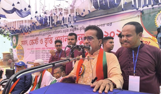 কুষ্টিয়ার আমলা-সদরপুর স্কলারশীপ ওয়েলফেয়ার ফাউন্ডেশনের বৃত্তি প্রদান