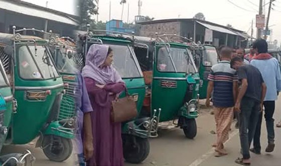 শেরপুরে ঈদ পরবর্তী বাড়তি ভাড়া আদায়ের অভিযোগ