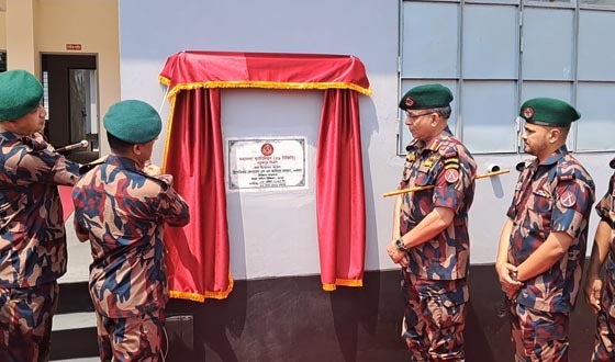 চাঁপাইনবাবগঞ্জে সীমান্ত সুরক্ষায় বাড়ল বিজিবির দুই বিওপি