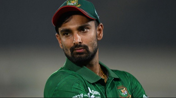 পিএসএলের উদ্দেশ্যে দেশ ছাড়লেন লিটন