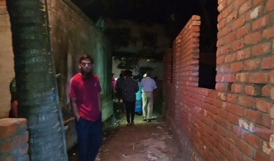 বিরলের তেঘরায় রাস্তা নির্মাণ নিয়ে দ্বন্দ্ব