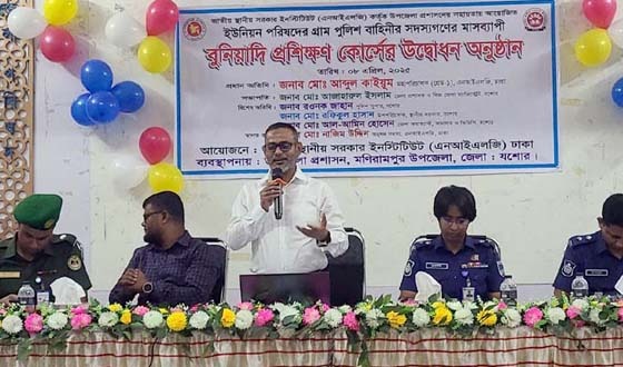 সার্বিক নিরাপত্তায় গ্রাম পুলিশের অপরিসীম ভূমিকা রয়েছে: ডিসি আজাহারুল