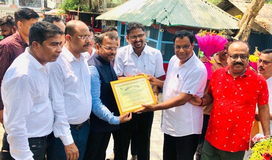 হিলি স্থলবন্দর পরিদর্শনে ভারতীয় সহকারী হাইকমিশনার মনোজ কুমার