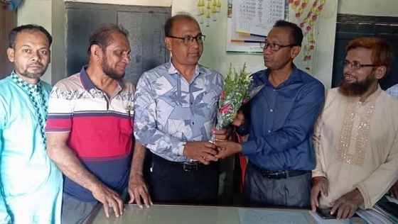 পার্বতীনাথ মাধ্যমিক বিদ্যালয়ের এডহক কমিটির সভাপতি আনিসুজ্জামান