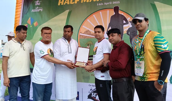 হোসেনপুরে ম্যারাথন দৌড় প্রতিযোগিতা অনুষ্ঠিত