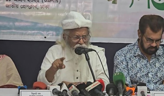 সংবিধান নয়, প্রয়োজন নতুন গঠনতন্ত্রের: কবি ও রাষ্ট্রচিন্তক