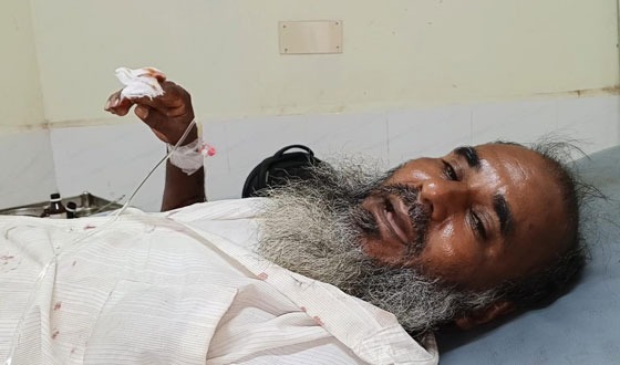 তালতলীতে পিতাকে কুপিয়ে জখম, মা-ছেলে আটক