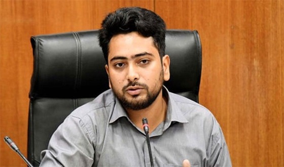 এক দলকে সরিয়ে আরেক দলকে বসাতে গণ-অভ্যুত্থান হয়নি: নাহিদ