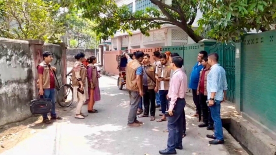 রাজশাহী নগরীতে চোখে মরিচ ছিটিয়ে ১০ লাখ টাকা ছিনতাই