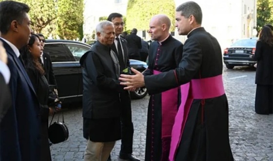 পোপের অন্ত্যেষ্টিক্রিয়ার আনুষ্ঠানিকতায় যোগ দিলেন ড. ইউনূস