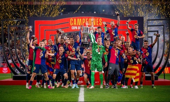 চ্যাম্পিয়নের মুকুট পড়লো বার্সেলোনা