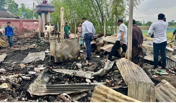 কমলগঞ্জে আগুনে পুড়ে প্রায় ৩০ লক্ষাধিক টাকার ক্ষতি