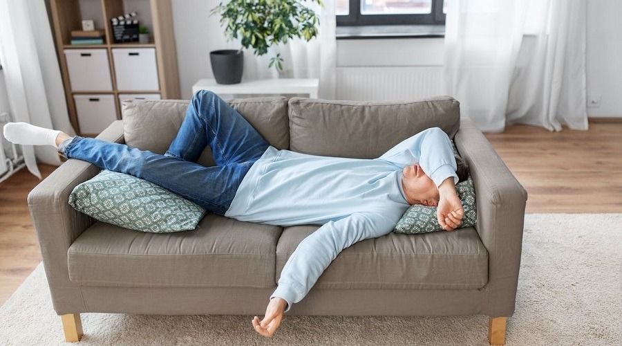 স্বাস্থ্যের জন্য জরুরি সপ্তাহে একদিন অলসতা!