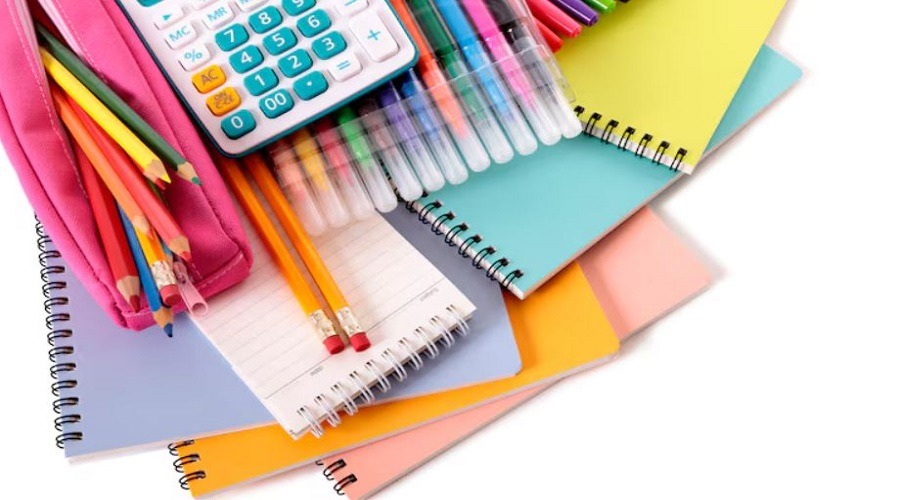 শিক্ষার অস্বাভাবিক খরচে বিপাকে শিক্ষার্থীরা