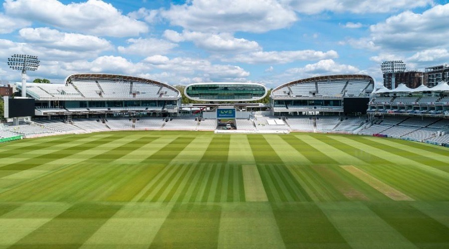 বিক্রি হচ্ছে লর্ডসের ঘাস!