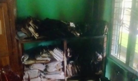 কলারোয়া প্রাথমিক শিক্ষা অফিসে অগ্নিকাণ্ড