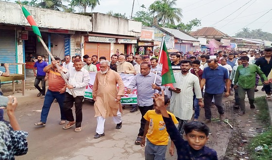 ‘জুলাই গণঅভ্যুত্থান দিবস’ উপলক্ষে নড়াইলের কালিয়ায় বিএনপির বিজয় মিছিল