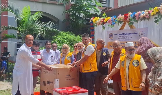 মদনখালী ফ্রী চিকিৎসা ও  শিক্ষা উপকরণ বিতরণ