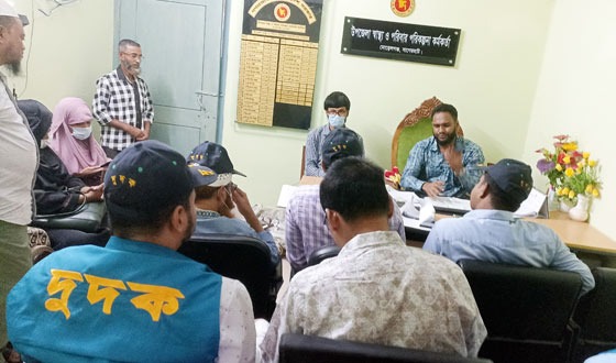 মোরেলগঞ্জ হাসপাতালে দুদকের অভিযান