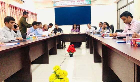 হিলি স্থলবন্দর ও শুল্ক স্টেশন পরিদর্শনে বিভিন্ন মন্ত্রণালয়ের ১২ সদস্যের প্রতিনিধি দল