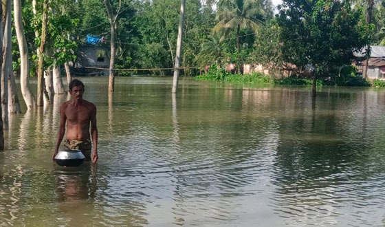 আত্রাই নদের পানি বিপৎসীমার ৩৭ সেন্টিমিটার ওপরে