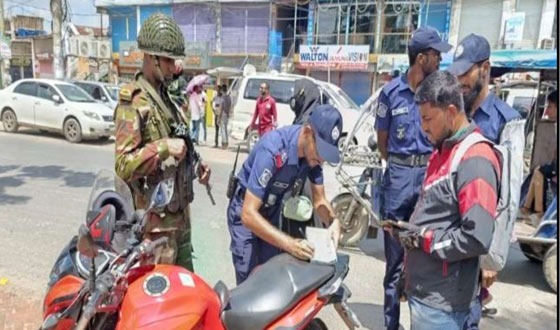 চাঁদপুর বিভিন্ন সড়কে চেকপোষ্ট, ৩২ মামলায় ১ লাখ ৭৫ হাজার টাকা জরিমানা