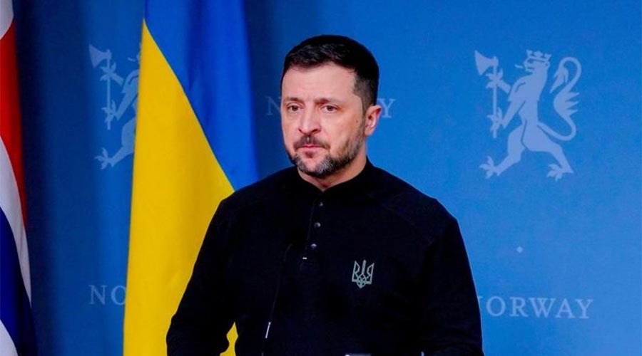 রাশিয়ার অনাগ্রহ যুদ্ধ বন্ধ প্রক্রিয়া জটিল করছে: জেলেনস্কি ও বৈশ্বিক কূটনীতির চাপে ইউক্রেন