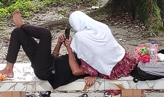 দুর্গাসাগরে বেহায়াপনা ও নিরাপত্তাহীনতা: পর্যটন কেন্দ্রের মর্যাদা হারাচ্ছে ঐতিহ্যবাহী স্থান