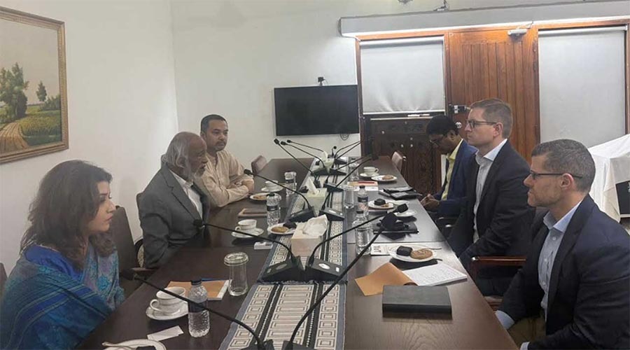 সংস্কার ও নির্বাচনের ইস্যুতে আলোচনায় বিএনপি-আইআরআই